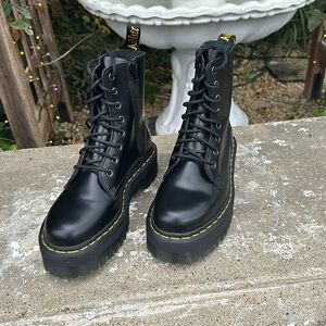 Doc Martens Jadon Platform Boots